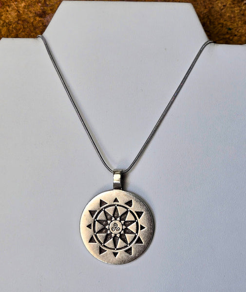 Three Rays Pendant